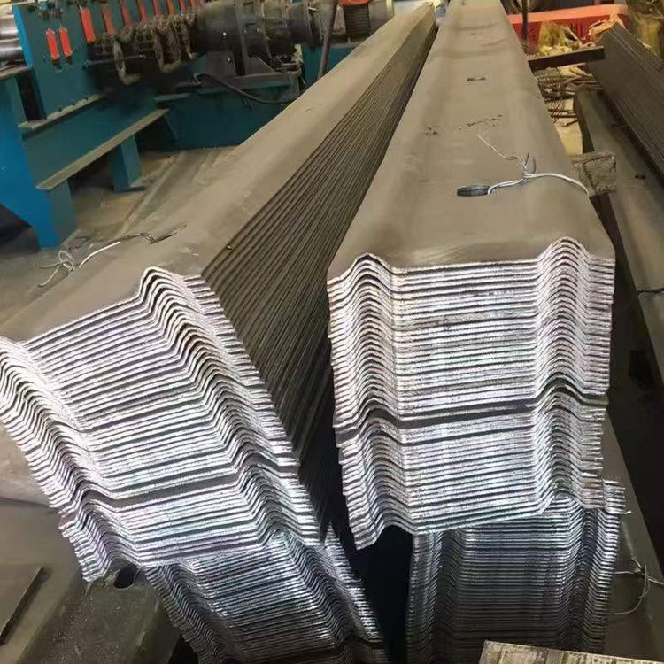 矿用W钢带如何节省资源？